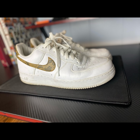 air force 1 low retro ivory snake